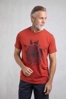Woodsman Front Print Graphic T-Shirt Nut