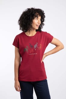 Go Fetch Front Print Graphic T-Shirt Garnet