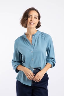 Donna Frilly Edge Cotton Dobby Shirt Lake Blue