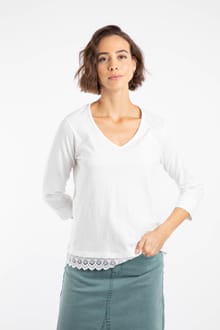 Delis Organic Cotton Lace Hem Top Dusty White
